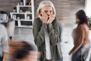 Read more about the article 조현병 환자가 ‘생각’과 ‘외부 소리’를 구분하지 못하는 원인 밝혀져