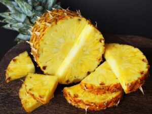 Read more about the article 파인애플 다이어트 효과? 도움이 되는 영양 퀴즈