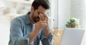 Read more about the article 스마트폰·PC 시대, ‘눈 건강’ 지키는 간단한 방법