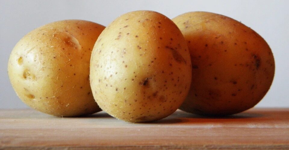 감자 껍질 벗기는법