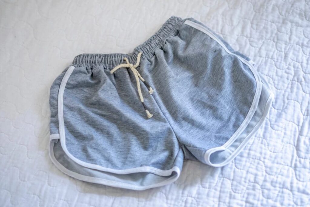 매번 다시 묶기 귀찮은 츄리닝 바지끈 묶는법