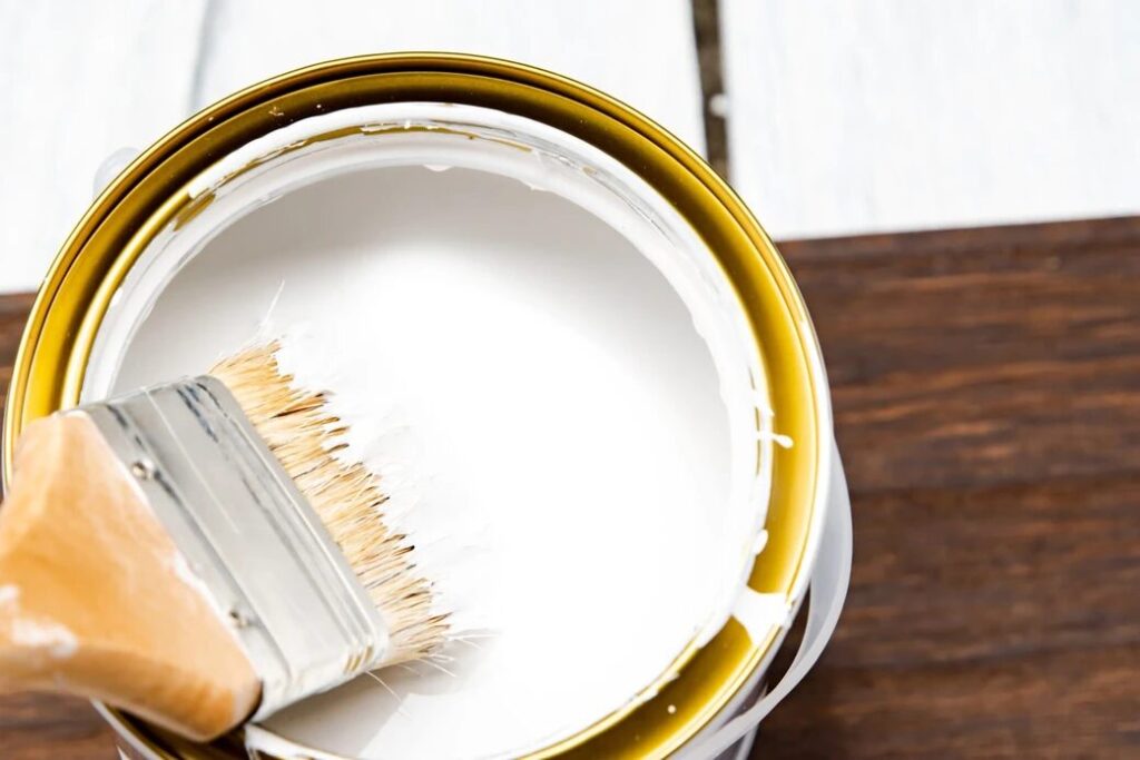 화재 원인 첫번째, 페인트와 각종 도료