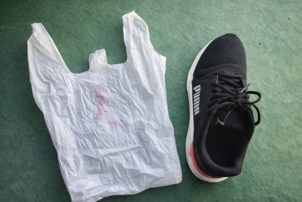 신발 젖었을때 왜 바닥에 두면 안 마를까?