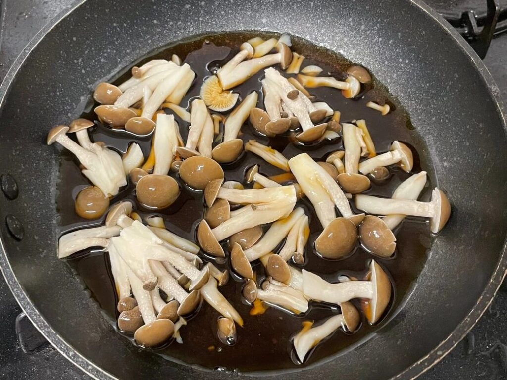 중불로 달군 프라이팬