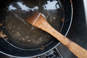 양념 국물을 버린 후 물 한 번 안 뿌리는 습관