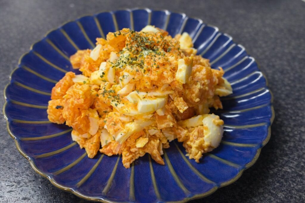 색감까지 매력적인 포슬포슬 당근 달걀 샐러드