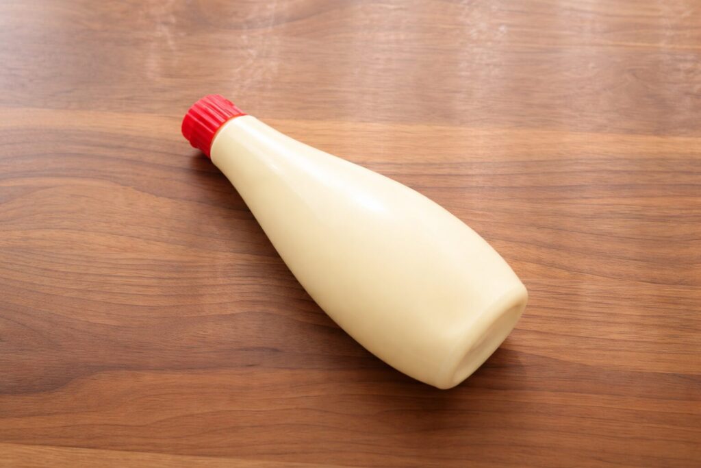 계란프라이에 사용하는 재료는?