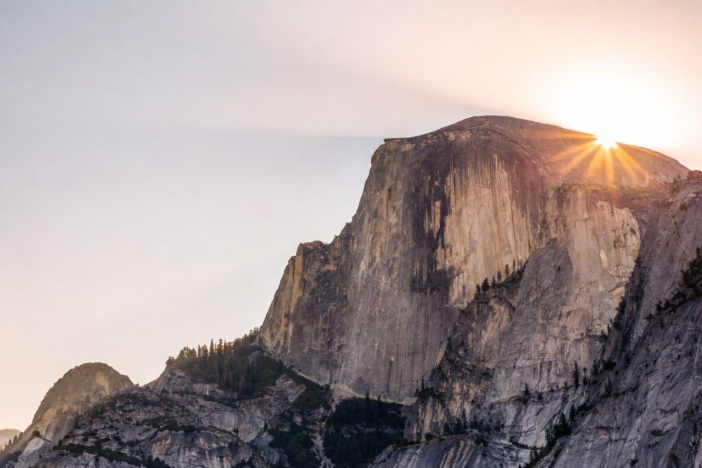 사람이 공통적으로 식은땀을 흘리게 만드는 2가지