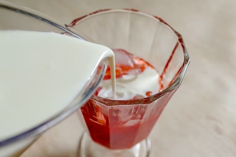 부드럽고 진한 맛을 만든다.