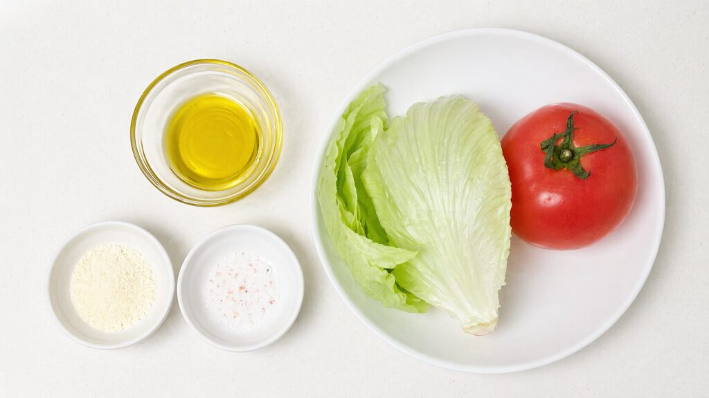 양상추 토마토 치즈 샐러드 만들기 재료