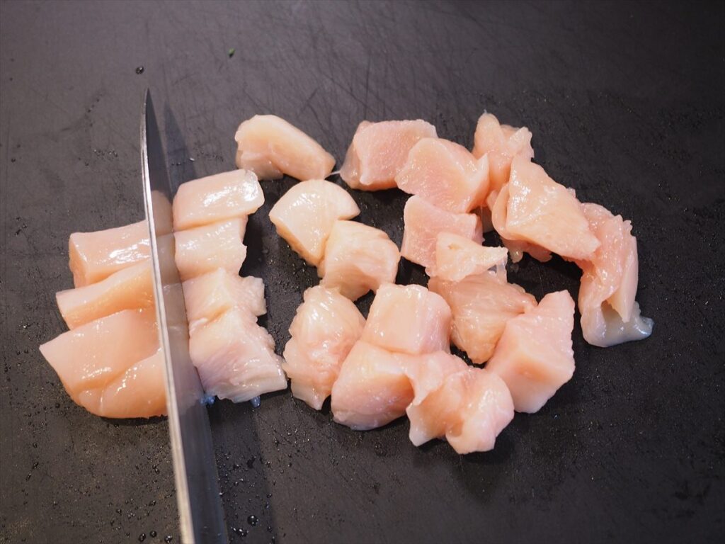 간장과 맛술도 작은 그릇에 섞어 준비한다.