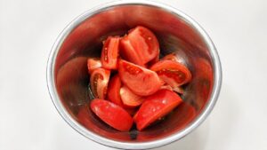 Read more about the article 달지 않은 토마토, 2~3분이면 살아나는 초간단 절임 레시피