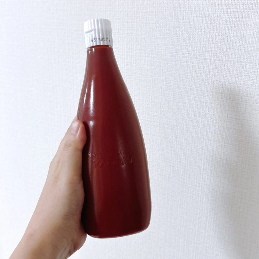 케첩 보관할 때 용기 안의 공기도 빼준다
