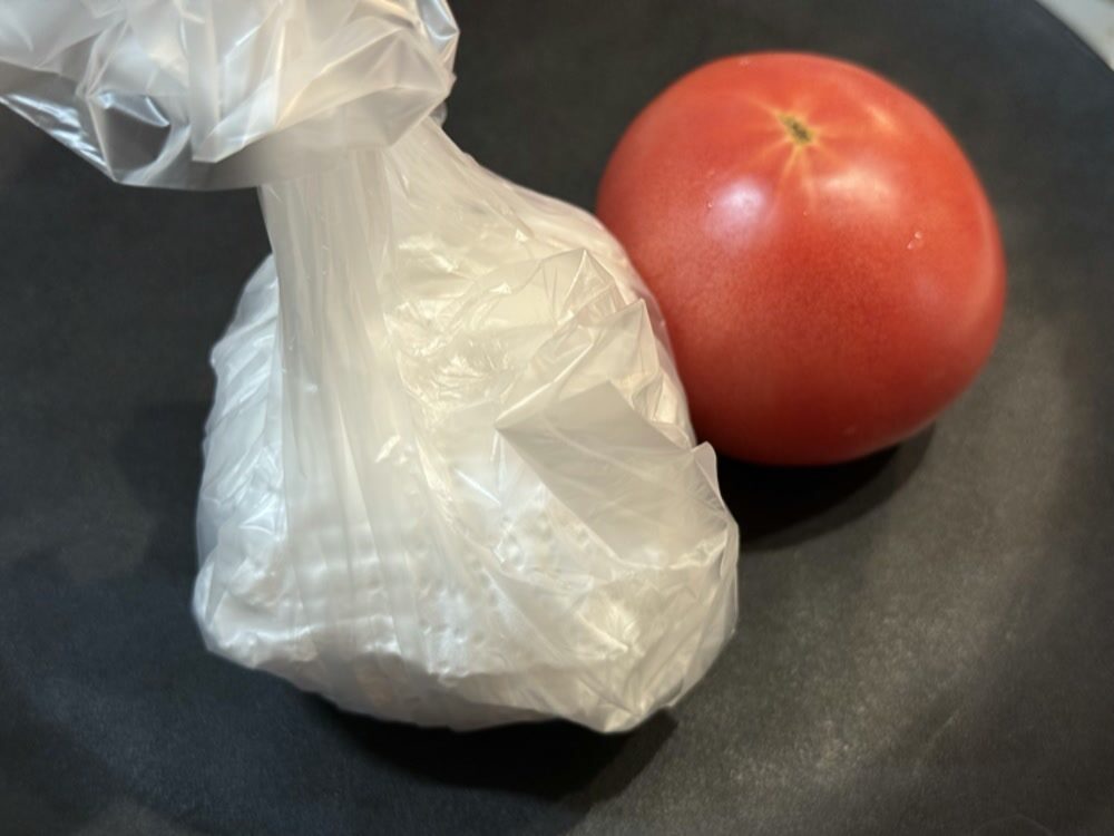 잘 익었다면 냉장 보관해 빠르게 먹는다